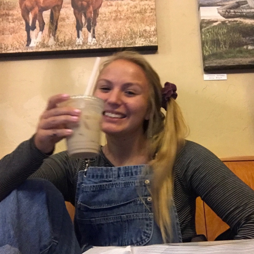 Meet your Posher, Christine